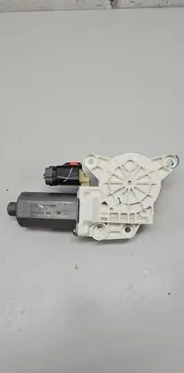 Chrysler Sebring (JS) Front door window regulator motor 3017341D 05155523