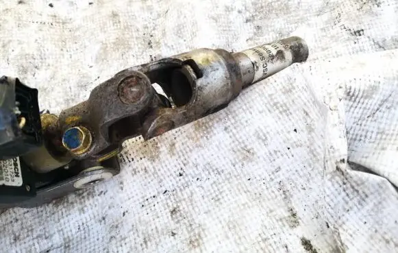 Steering column universal joint