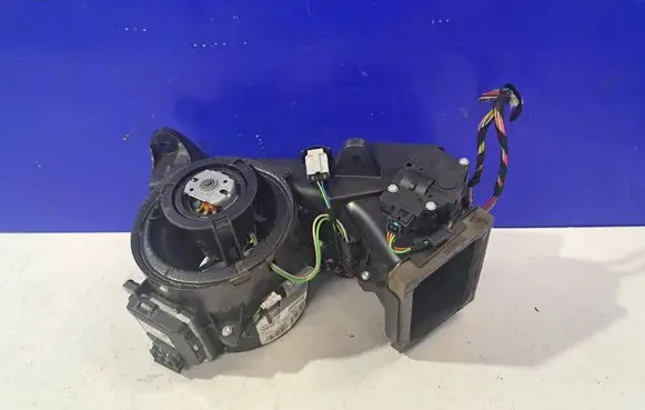 Mercedes-Benz ML W164 Interior heater climate box assembly 982690J 9295655V