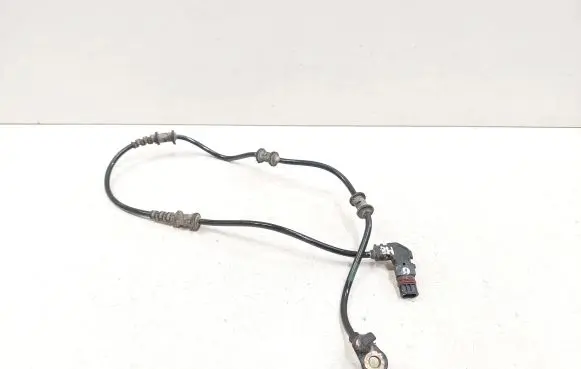 Mercedes-Benz R W251 ABS brake wheel speed sensor A2515400817