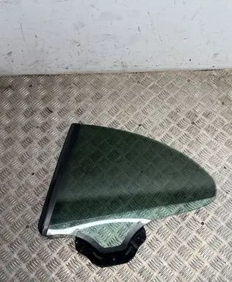BMW 6 E63 E64 Rear side window 7186643