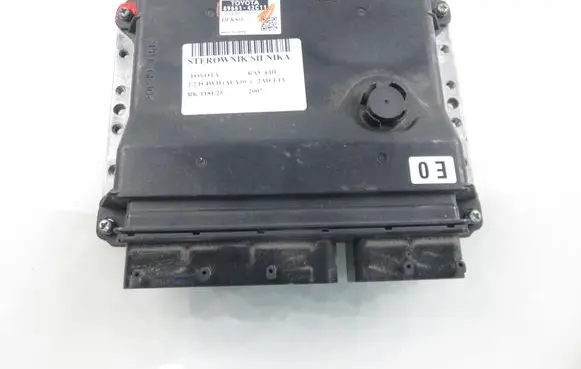 Toyota RAV 4 (XA30) Engine control unit/module 1758009460 8966142C11