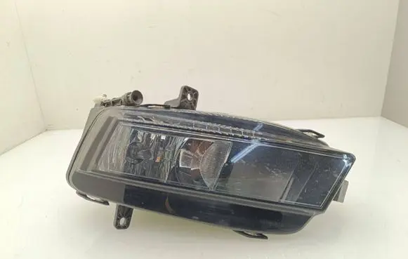 Volkswagen Golf VII Front fog light 5G0941661D