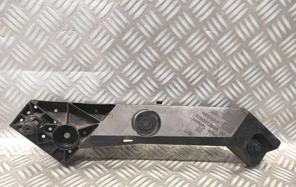 Renault Trafic III (X82) Radiator support slam panel bracket 625001299R