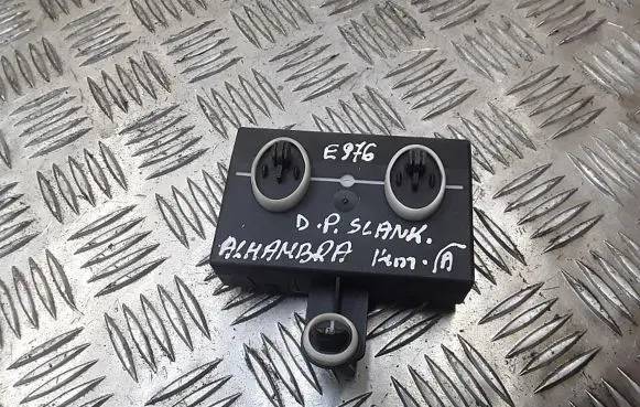 Seat Alhambra (Mk2) Door control unit/module 7N0959794G