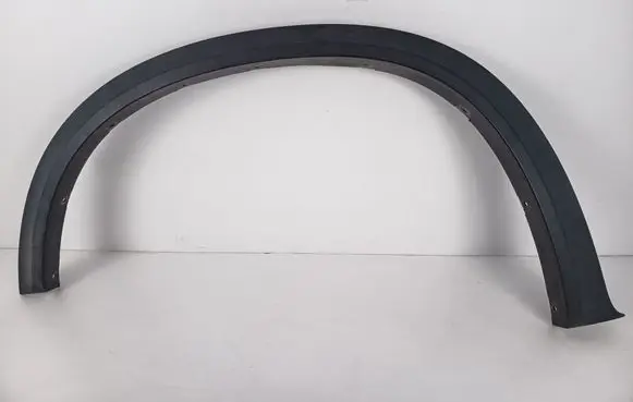 BMW X5 E70 Front arch trim 7163557