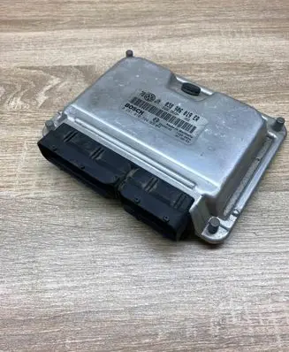 Volkswagen PASSAT B5.5 Engine control unit/module ECU 038906019ER 0281010704