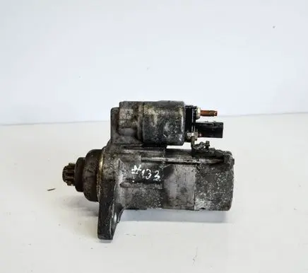 Volkswagen Golf V Starter motor 02Z911023H