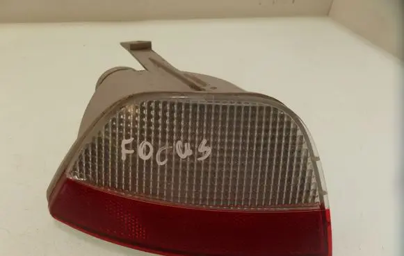 Ford Focus Rear fog light XS4115K272A