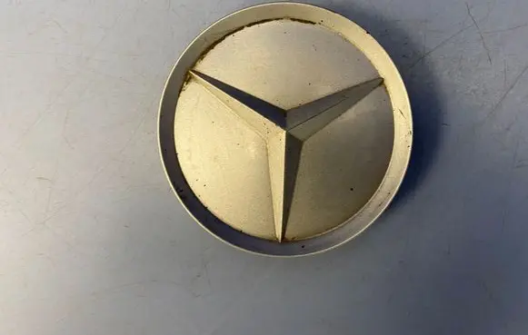 Mercedes-Benz C W203 Original wheel cap 2014010225