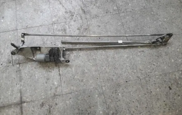 Renault Modus Front wiper linkage 8200141270