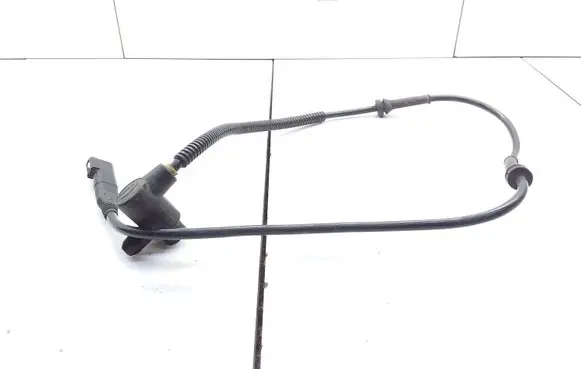 Ford Mondeo MK I ABS brake wheel speed sensor 93BB2B372AH