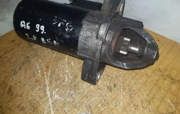 Audi A6 S6 C5 4B Starter motor 0001108174 078911023D