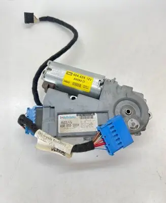 Volkswagen Touran I Sunroof motor/actuator 4B0959591H