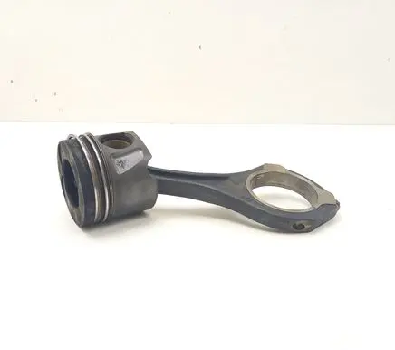 Mercedes-Benz E W212 Piston with connecting rod 8370