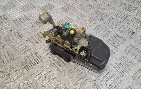 Jeep Grand Cherokee (WK) Front door lock 1095K