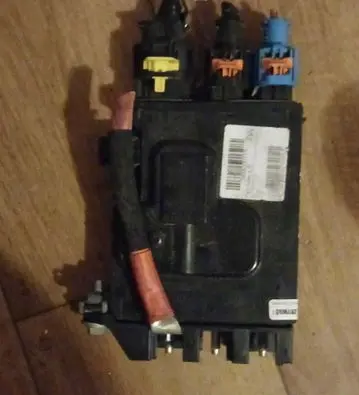 Renault Scenic II - Grand scenic II Battery control module 243800011R