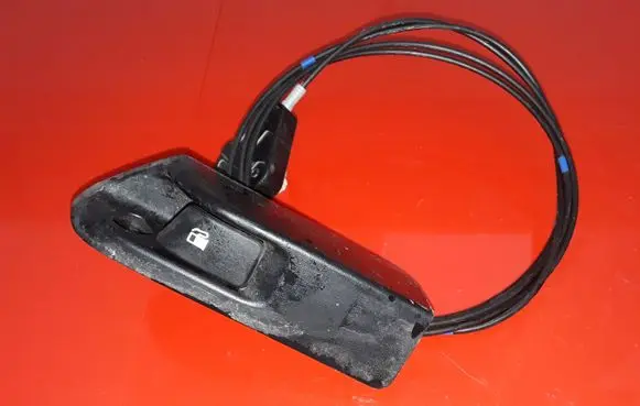 Toyota Auris 150 Fuel cap release pull handle NOCODE