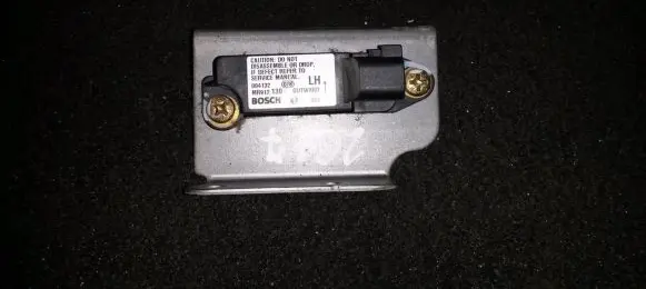Mitsubishi Space Star Airbag deployment crash/impact sensor mr912130 004132