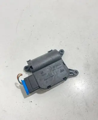 Opel Meriva A Air flap motor/actuator 0132801356