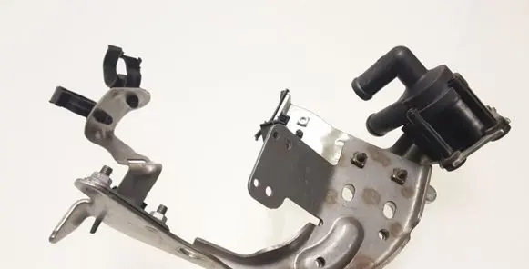 Volvo XC90 Water pump 31368143