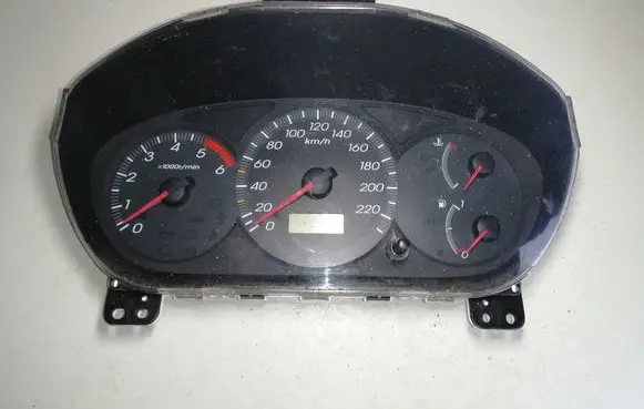 Honda Civic Speedometer (instrument cluster) HR0287070 00045640