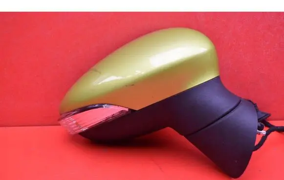 Ford Fiesta Front door electric wing mirror 024704