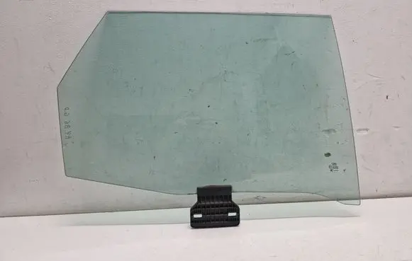 Audi A4 S4 B6 8E 8H Rear door window glass