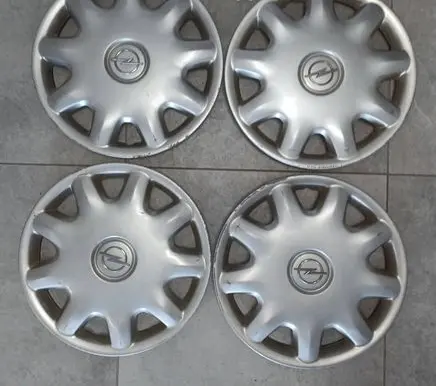 Opel Vectra B R15 wheel hub/cap/trim 90498213 09156269