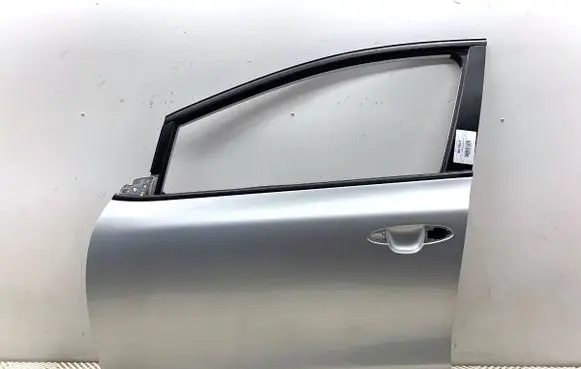 KIA Ceed Front door 