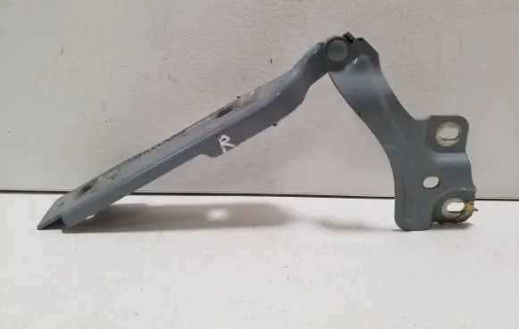 Audi A1 Engine bonnet/hood hinges 82A823302