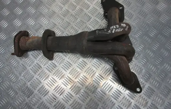 Ford Mondeo Mk III Exhaust manifold