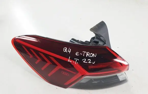 Audi Q4 Sportback e-tron Rear/tail lights 89A945069 L320688