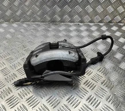 Opel Astra L Front brake caliper 9672297180