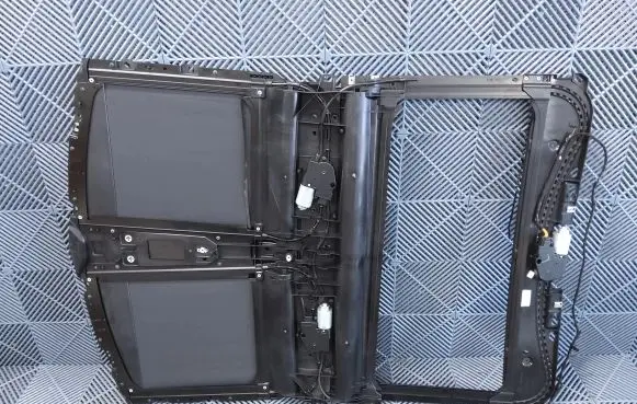 Citroen DS5 Sunroof frame 1607036180 1607036280 1607036380