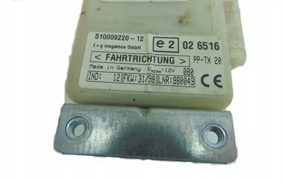 Volvo S40, V40 Voltage converter/converter module 51000922012