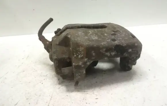 BMW 5 E39 Front brake caliper