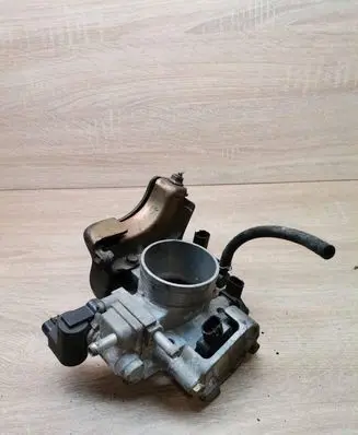 Toyota RAV 4 (XA10) Throttle body valve 1362002410241 PCS40