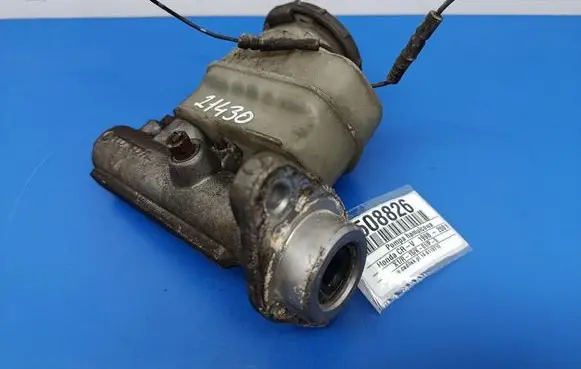Honda CR-V Master brake cylinder