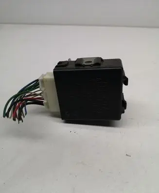 Toyota Auris 150 Window wiper relay 8594002040