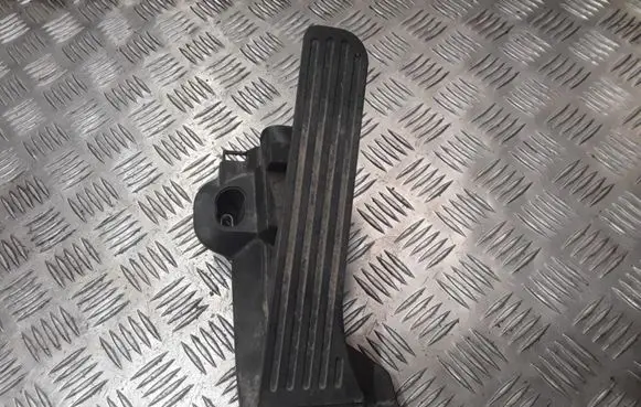 Volkswagen PASSAT B6 Accelerator throttle pedal 6PV00874500 1K2721503M