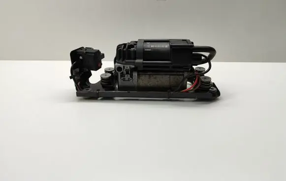 BMW 5 F10 F11 Air suspension compressor/pump 6789450 37206789450 3720678945001