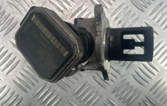 Mercedes-Benz C W203 EGR valve 00005320C5 A6461400060 AC5073530934