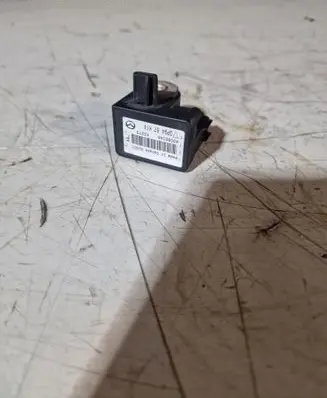 Mazda CX-7 Airbag deployment crash/impact sensor GP9A57K1X
