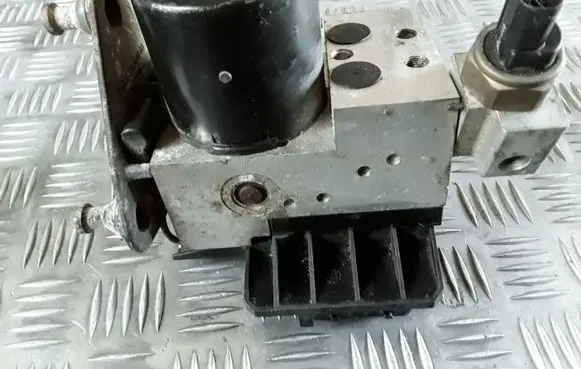 Mercedes-Benz A W168 ABS Pump A0034317412 0265202433 0130108068