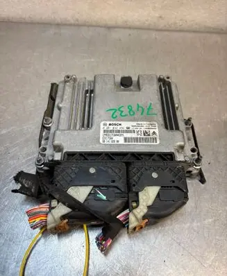 Citroen C4 Cactus Engine control unit/module ECU 