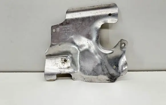 BMW 5 GT F07 Heat shield in engine bay 7224341