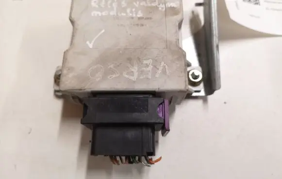 Toyota Corolla Verso AR10 Window wiper relay 150696