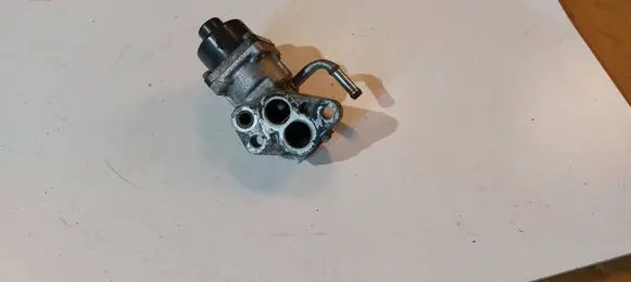 Ford Focus EGR valve 1s7g9d475aj