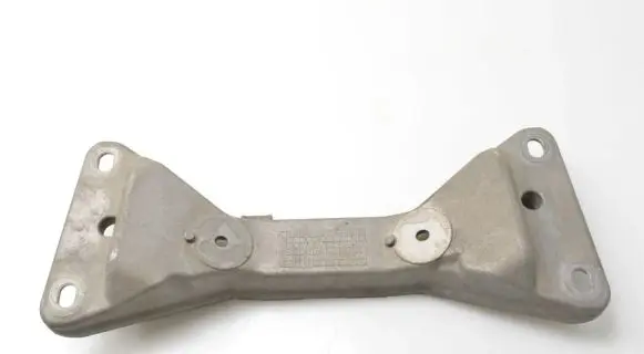 BMW 3 F30 F35 F31 Gearbox mounting bracket 6796609